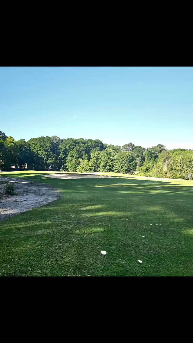 Sea Trail Resort! It's a 36 hole day at Sea Trail. We played the Maples course with new renovations that seem to flow with the go. Seamless bunkering and waste areas. Lunch in the new clubhouse was great. 
The next 18 was on the Byrd course. Water features provided lots of opportunities to lose some balls. Wind picked up and score followed. 😆 🤣 😂 
You last group dinner was at The Oyster Rock restaurant. Apps were awesome!! Alice chose the Elk Chops and I had the ribeye. Of course, our favorite desert is creme brulee. 
Brunswick Islands NC sure know how to cook up some great food!!#golfstagram #brunswickislandsgolf #brunswickislandsnc #coastalgolfnc #seatrailgolfresort